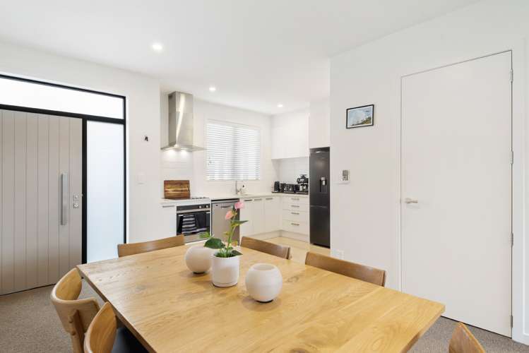 5/50 Ocean View Road Northcote_8