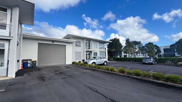 Unit 9/45 William Pickering Drive Rosedale_3
