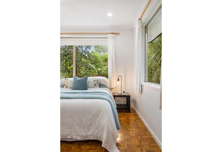 21 Frenz Drive Titirangi_17