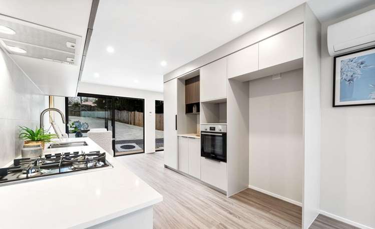 2/33 Buscomb Ave Henderson_7