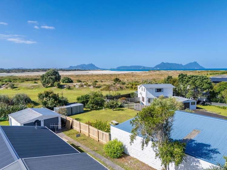 37a and 37b Bream Bay Drive Ruakaka_29