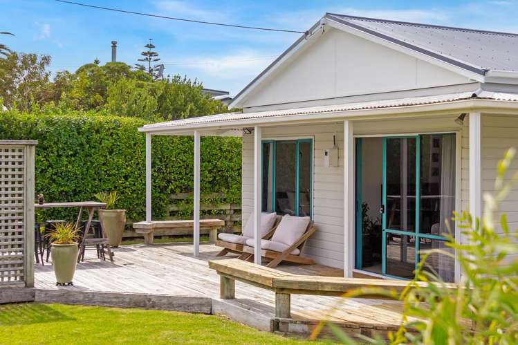 43 Pinedale Crescent Riversdale Beach_11