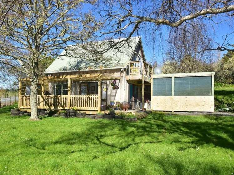 211 Pine Valley Road Dairy Flat_13