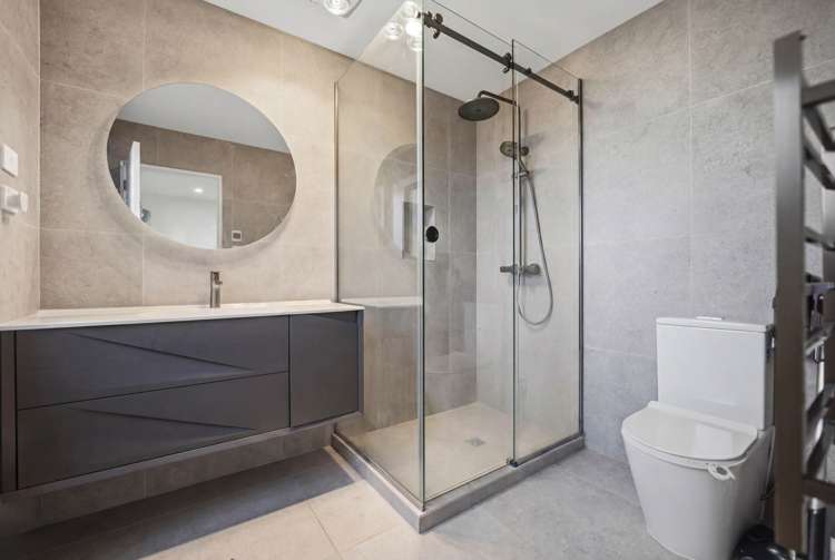 4/12 Tawera Road Greenlane_19