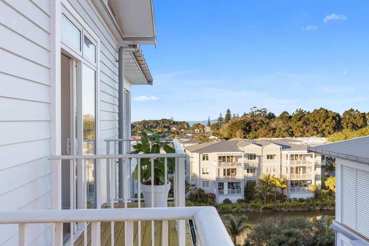 195 Hibiscus Drive Orewa_19