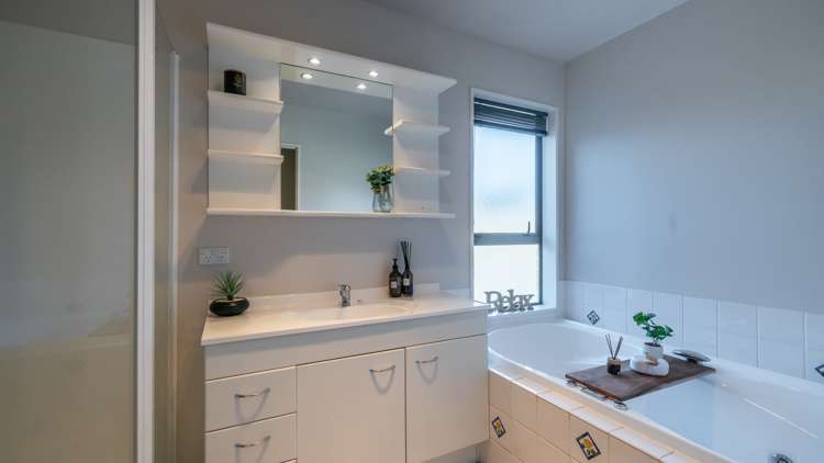 38 Coach Way Rolleston_14