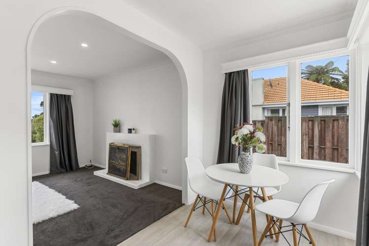 197 Miromiro Road Normandale_3