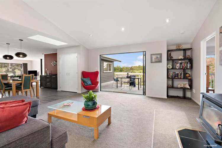 11 Drury Lane Dairy Flat_12