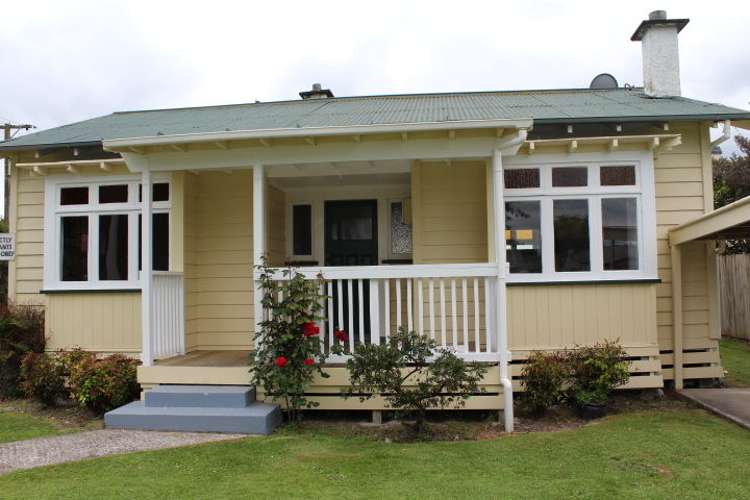 69 Albert Street Hamilton East_0