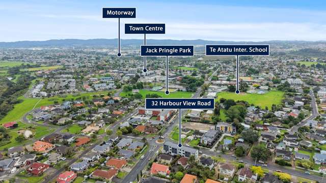 6 Beach Road Te Atatu Peninsula_1