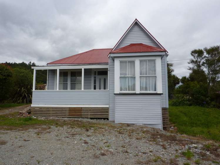 22 Banbury Street Waimangaroa_0