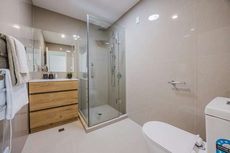 24 Paku Lane Mount Wellington_9