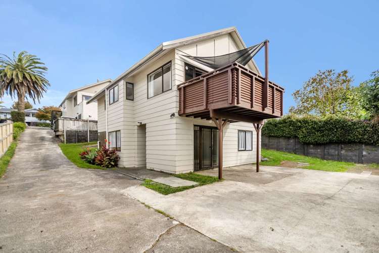 8b Oriana Crescent Bellevue_22