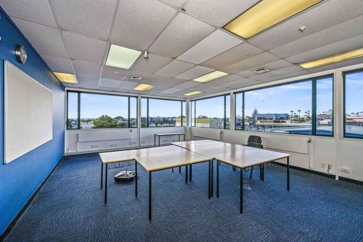 12-16 Gordon Road Otahuhu_5