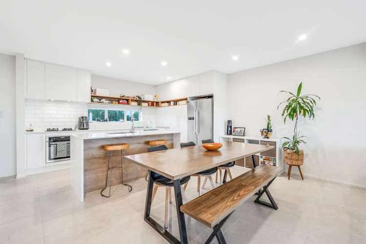 22 Brookview Drive Flat Bush_8