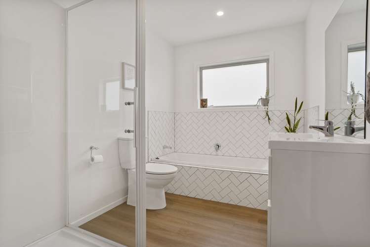 162a Glengarry Road Glen Eden_15