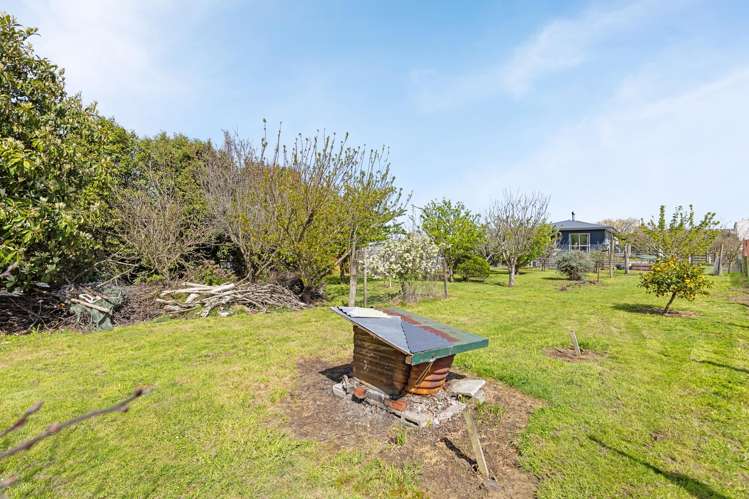 33 Lower High Street Marton_22