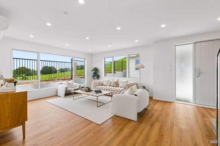 32 Glennandrew Drive_1