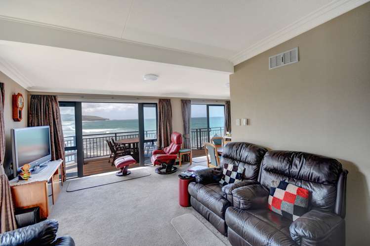 2b Second Beach Road Saint Clair_5