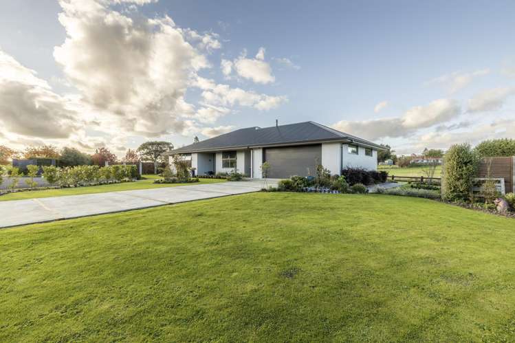 10 Hanalin Drive Marton_37