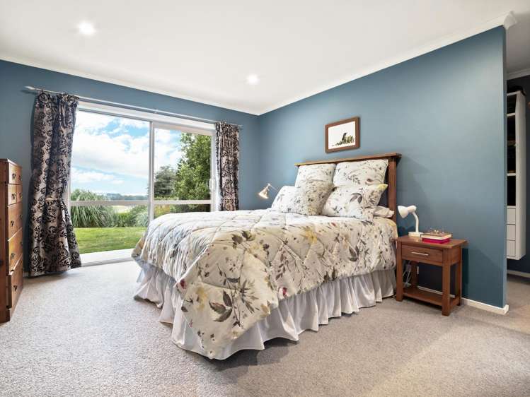 37 Settlement Hill Road Owaka_6