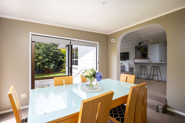 5f Bromley Place Westown_9