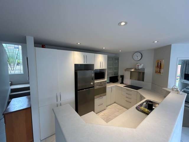 10B Tipene Place Meadowbank_3