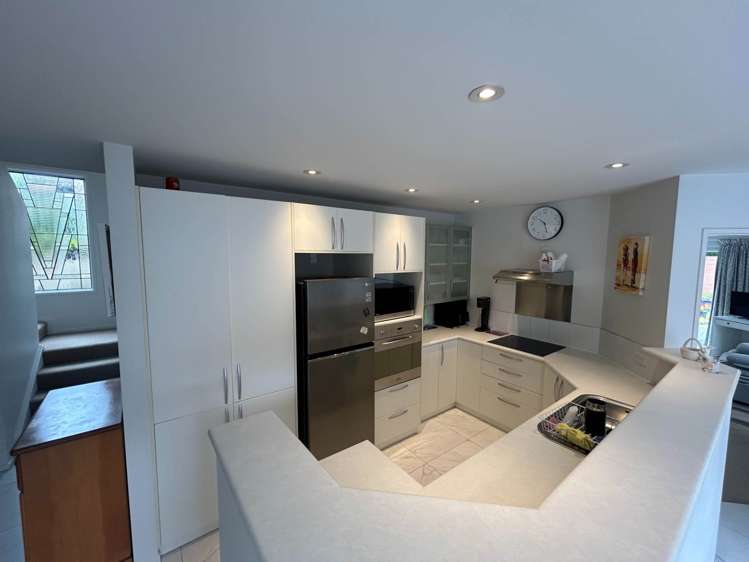 10B Tipene Place Meadowbank_3