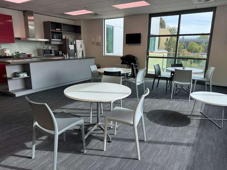 120-140 Grantham Street Hamilton Central_1