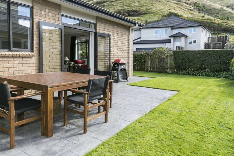 7 Moston Grove Churton Park_26