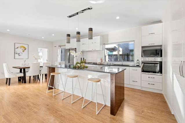 38 Clady Drive Flat Bush_3