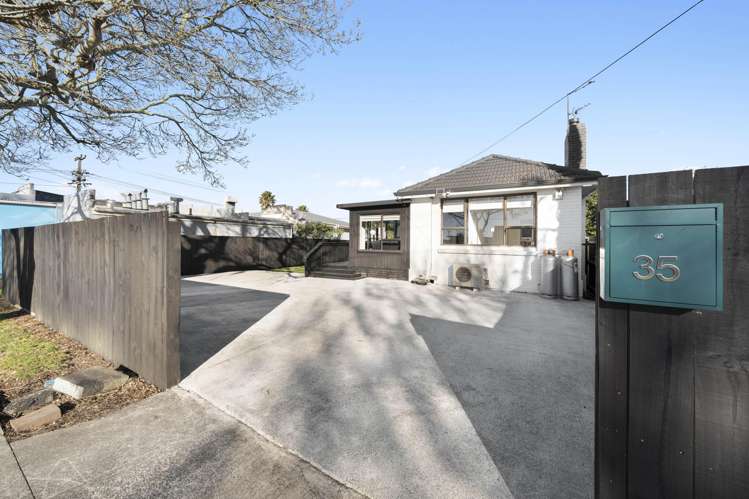 35 Freyberg Avenue Papatoetoe_1