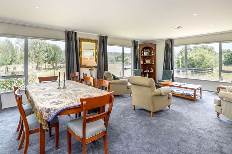 587 Gladstone Road Gladstone_5