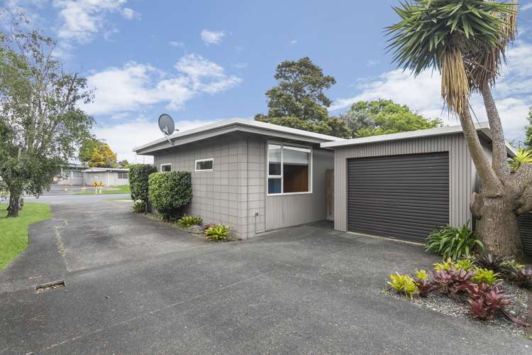 100 Elliot Street Pahurehure_24