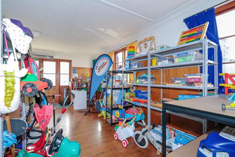 270 North Road North East Valley_8