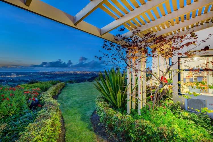 340 Macwhinney Drive Drury_24