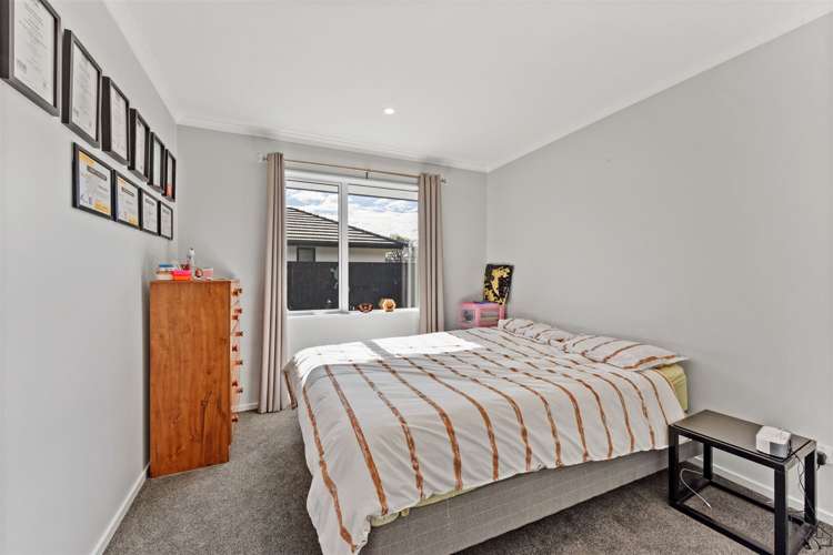 15 Oakdale Grove Richmond_11