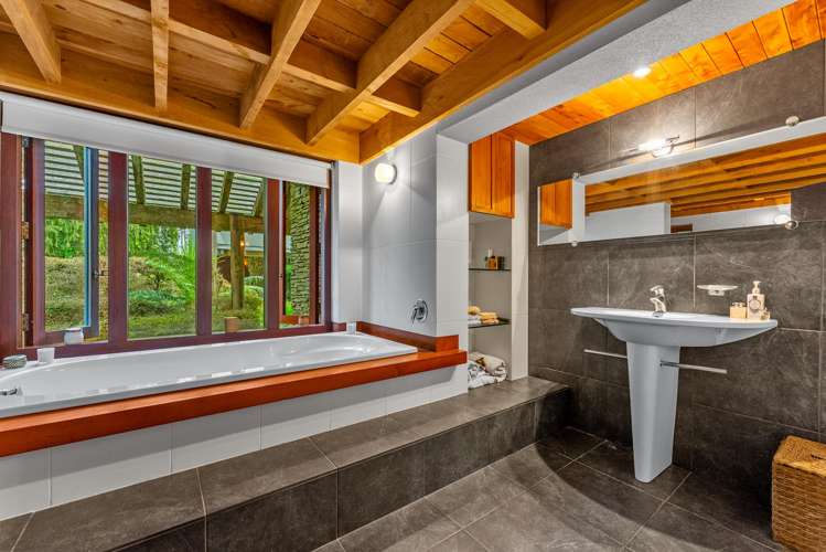 744 Waitakere Road and 42 Dysart Lane Kumeu_43