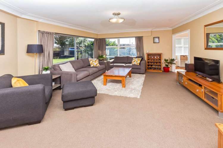 75 Hutchinsons Road Bucklands Beach_7