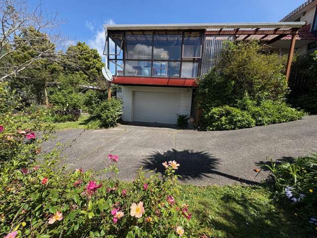 Brick Home With Views and a Private Garden