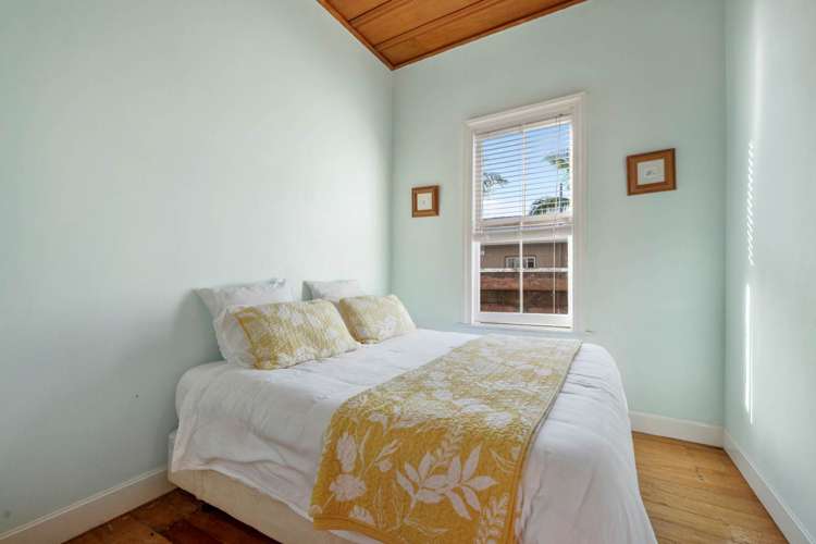 24 William Bond Street Stanley Point_13