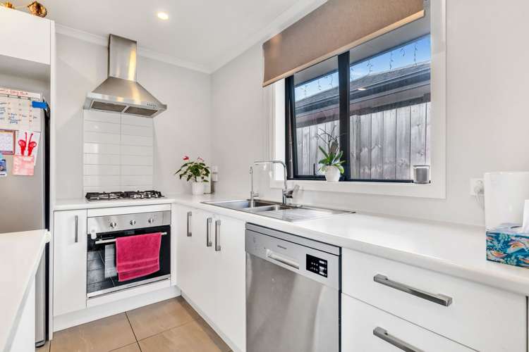 16 Haddonstone Ave Rototuna_1