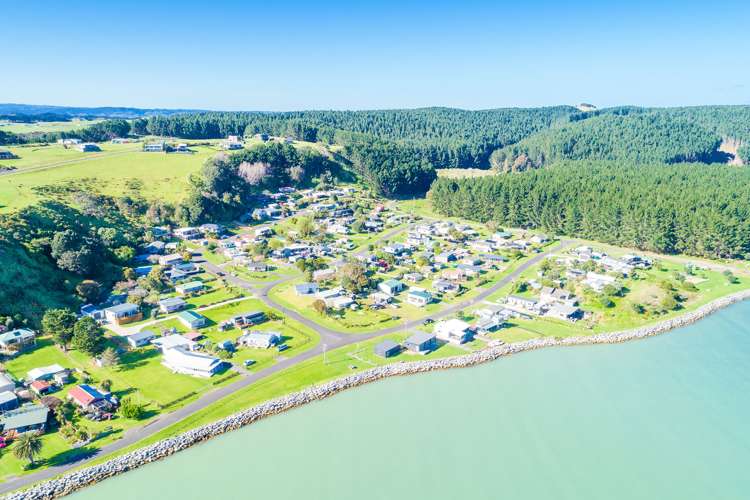 107 Cooper Drive Kawhia_23