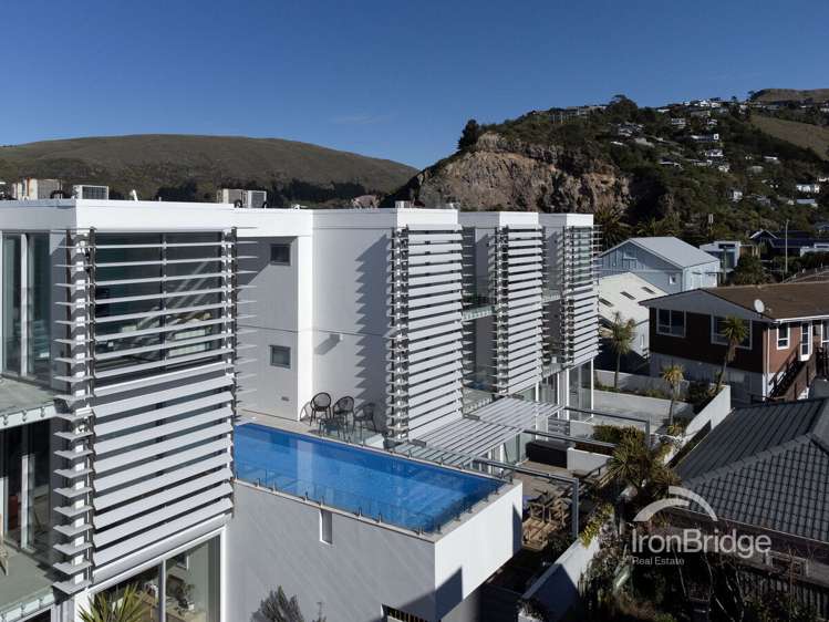 2/22 Esplanade Sumner_16