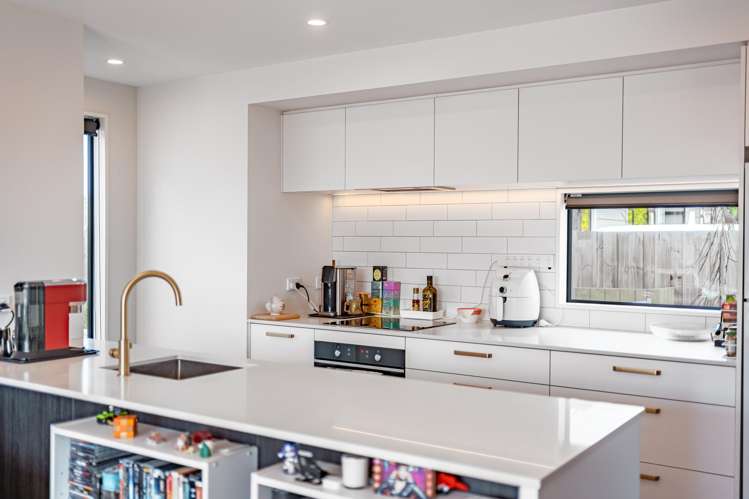 1/176 Lyttelton Street_5