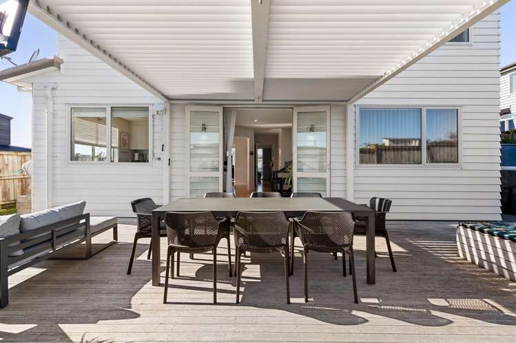 13 Thistle Close Beachlands_0