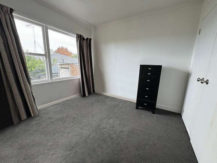 2/1 Broadview Place Howick_6