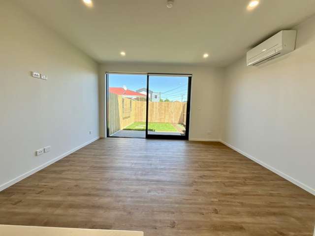 2/18 Feilding Street 1380_3