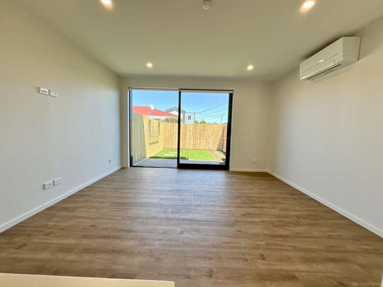 2/18 Feilding Street 1380_3