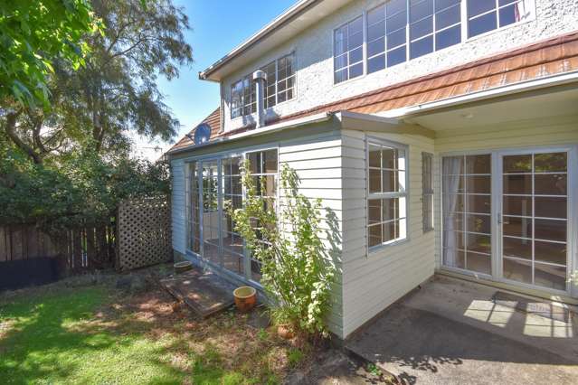 115 Easther Crescent Kew_4